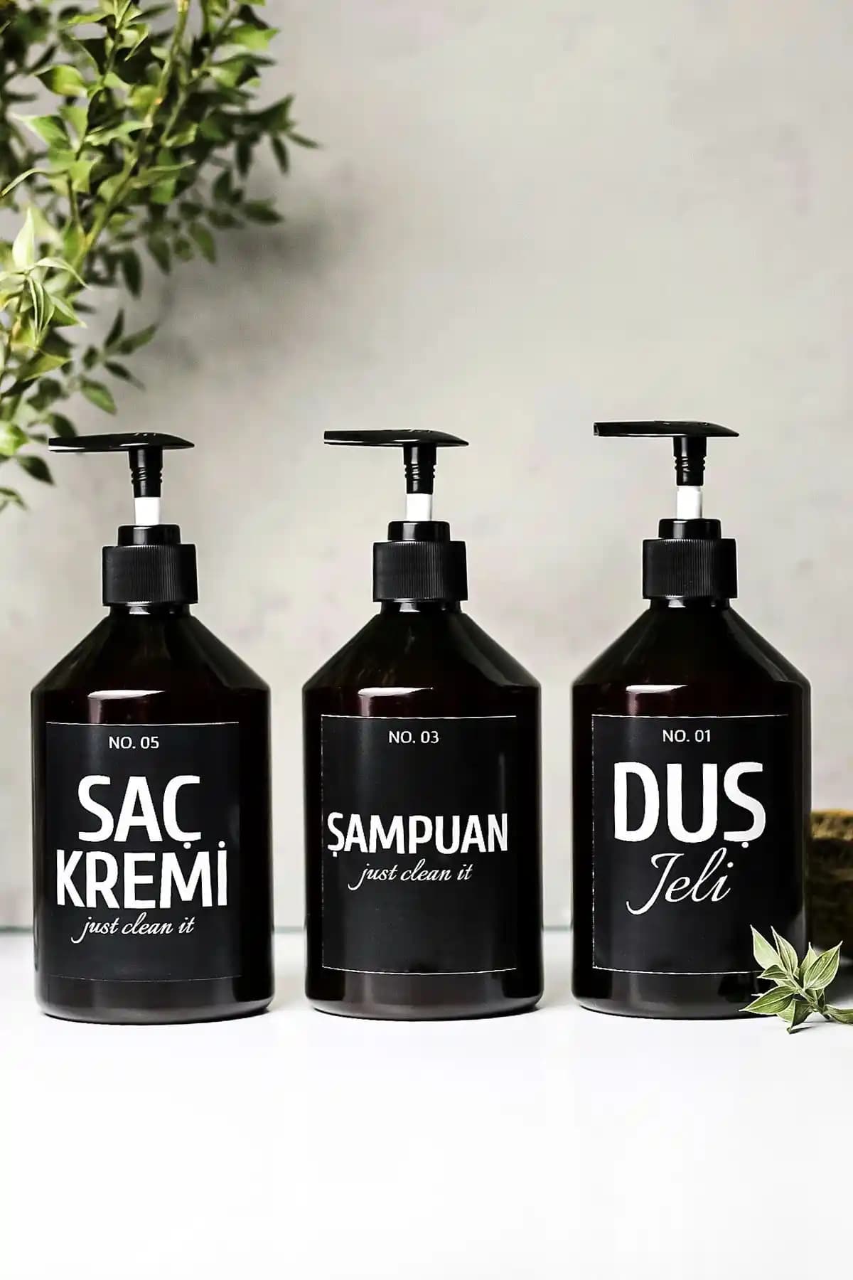 LALEZEN HOME Siyah Etiketli Amber Sert Plastik Duşseti ile Şık ve Dayanıklı Banyo Düzeni